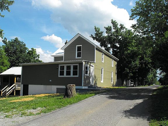4th image of 401 E Main St