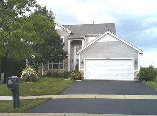 2209 N Camden Ln, Round Lake Beach, IL 60073