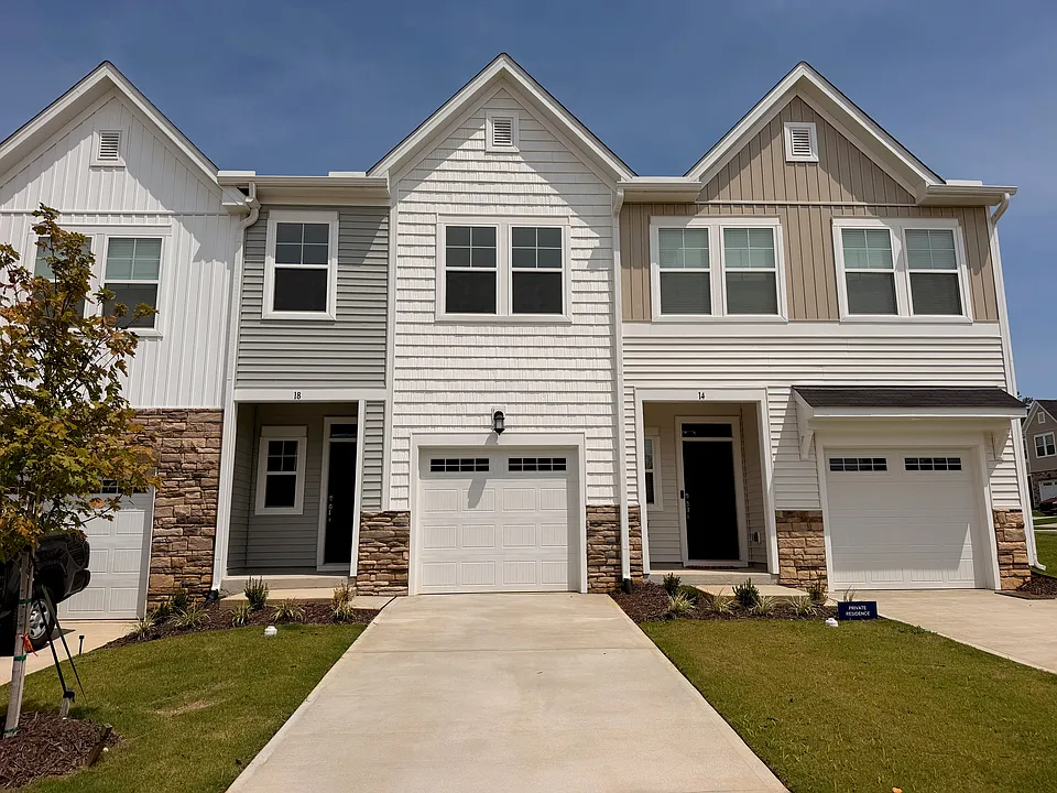 18 Evie Way