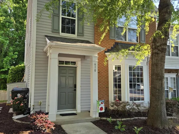 610 Walnut Woods Dr, Morrisville, NC 27560