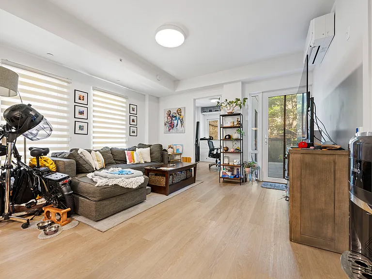 1615 Cedar St #1B — Photo 4
