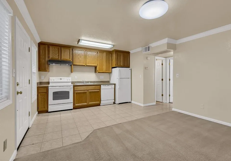 2015 P St #12