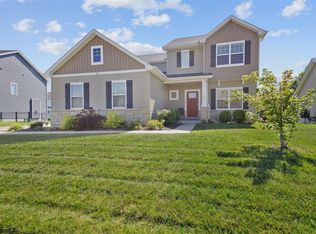 7110 Whisper Creek Dr, Wentzville, MO 63385