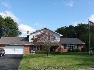 1975 Hafer Rd, Fayetteville, PA 17222