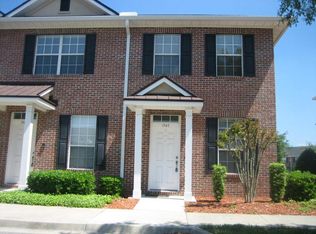 1507 Fieldview Dr, Jacksonville, FL 32225