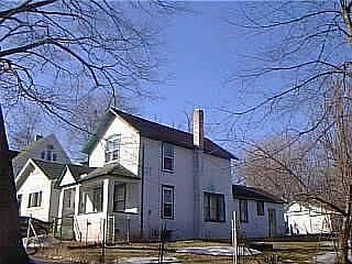 1st image of 1318 W North St