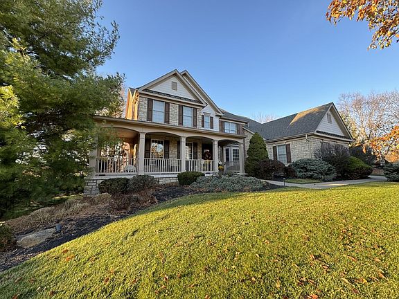 2nd image of 10832 Silver Charm Ln