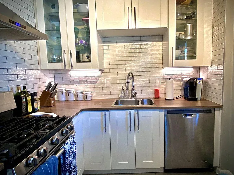 2608 Bristol Rd — Photo 7