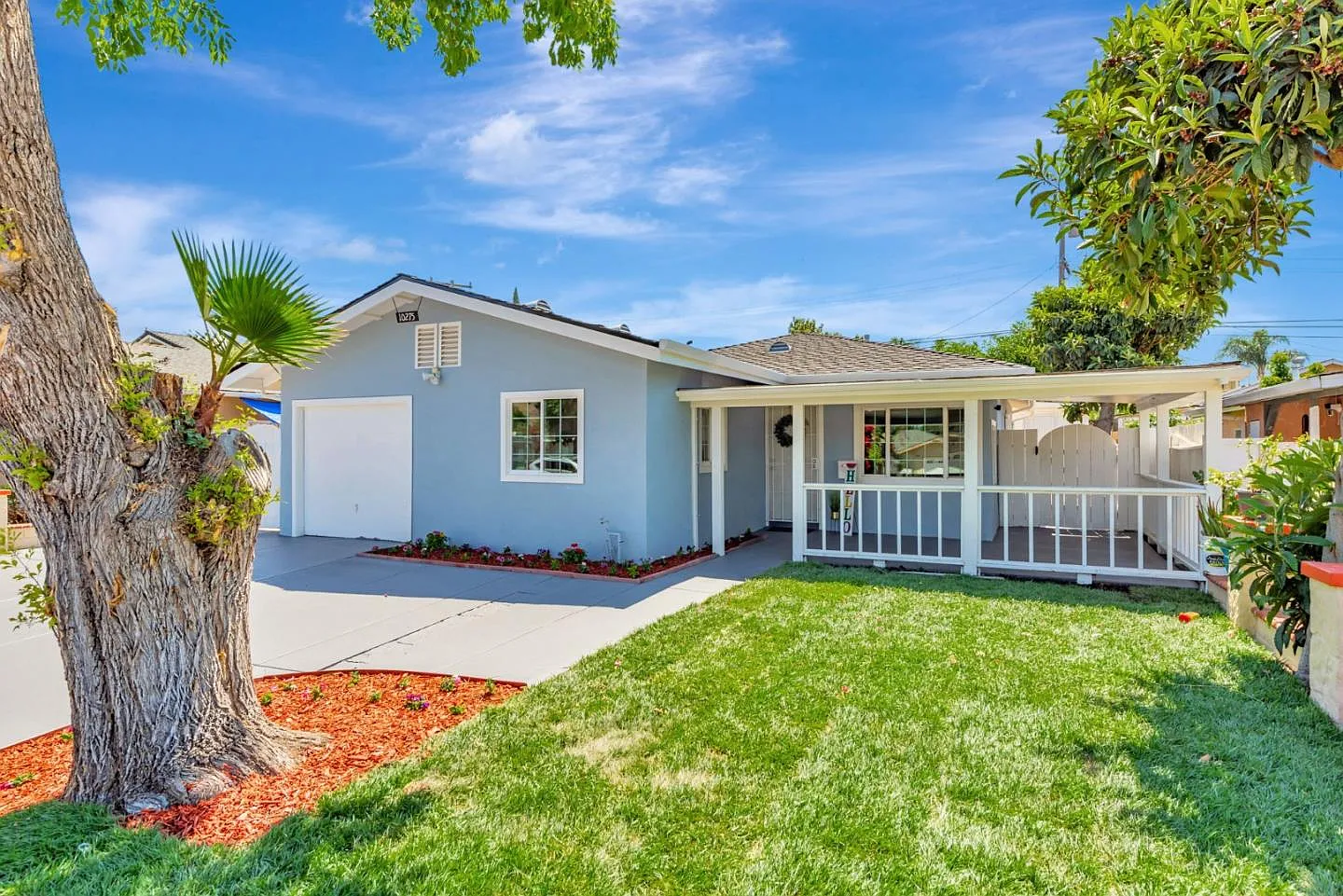 10275 Lochner Dr photo 1