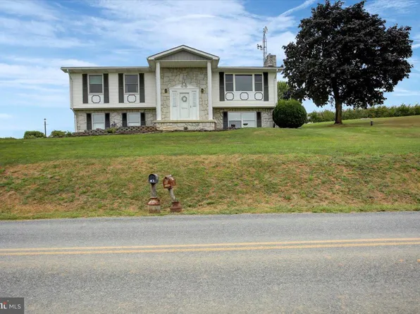 8514 Helman Rd, Waynesboro, PA 17268