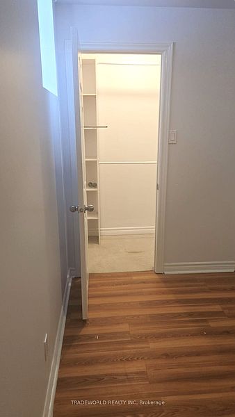 Aurora House for rent - 2 Bedrooms — photo 5