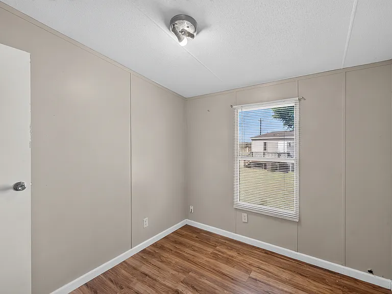 1341 Flying L Ln #10 — Photo 17
