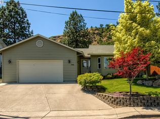 2432 W 13th St, The Dalles, OR