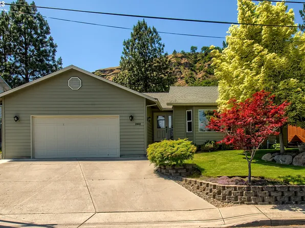 2432 W 13th St, The Dalles, OR 97058