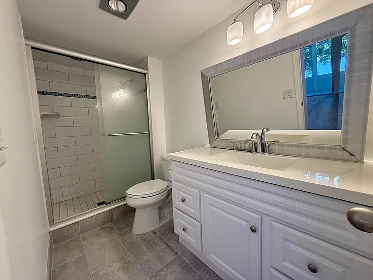 22 Somerset Dr #22-A — Photo 5