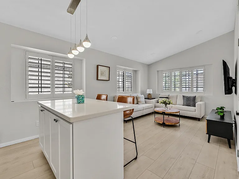 9532 Sunken Reef Cir — Photo 7