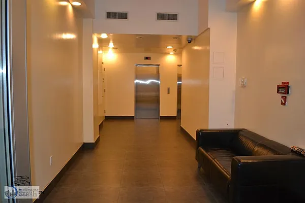 Rented by Metropolitan Property Group | media 64