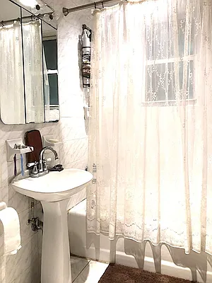 Rented by Compass | media 15