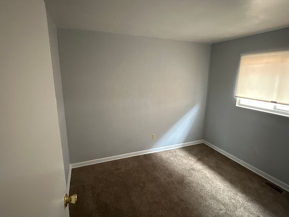 2nd image of 3138 Hassler St #2