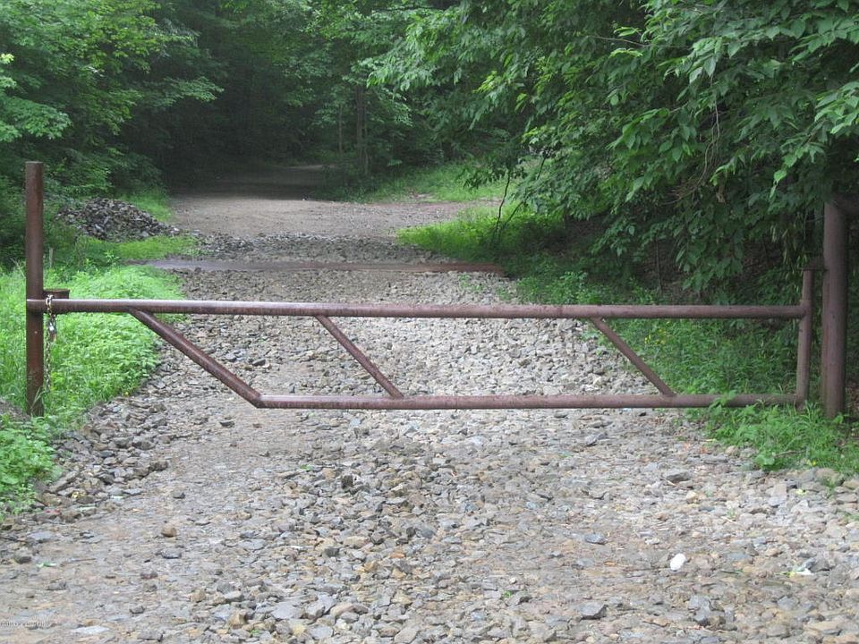 2nd image of 219 Jubilee Rd