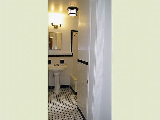 Rented by Stribling | media 38