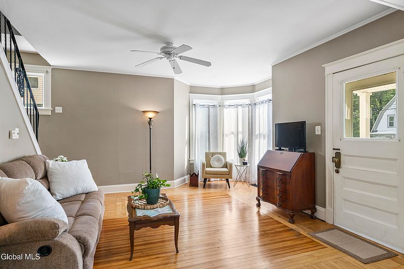 2nd image of 3 Cornelius Avenue