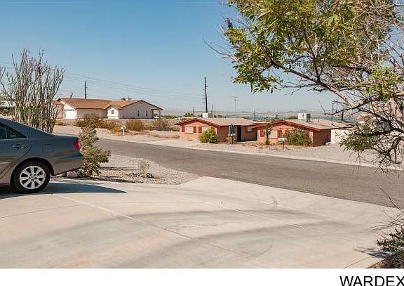 4th image of 1380 Tanqueray Dr