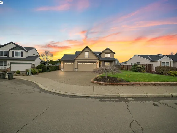 1579 S Pepperwood St, Canby, OR 97013