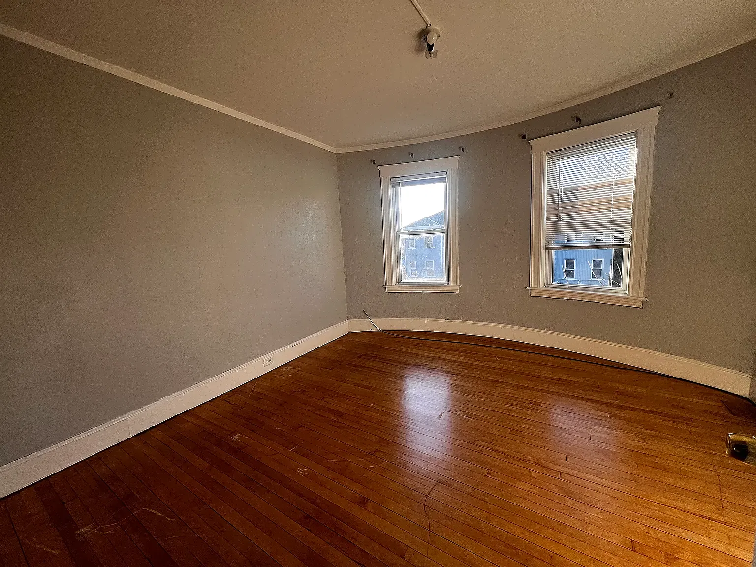 3 bed, $1,875 — Photo 4