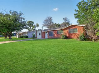1005 Altamont Dr, Fort Worth, TX 76106
