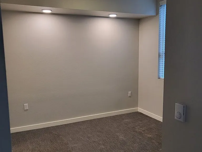 Pacific Ridge Apartments — Photo 29