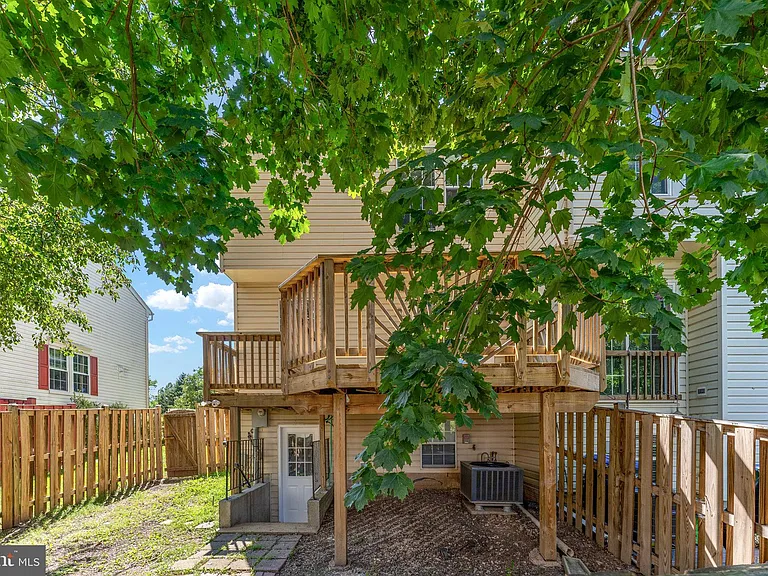 6219 Bella Dr — Photo 39