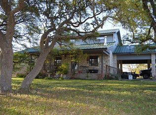 180 Broken Spur Dr, Mountain Home, TX 78058