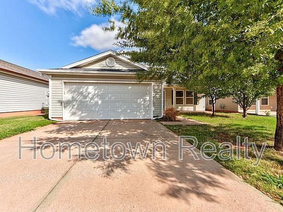 2nd image of 1617 NW 148th St