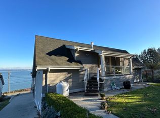 656 Lehman Dr #A, Camano Island, WA 98282