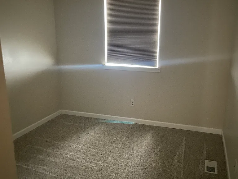 6825 133rd Street Ct E — Photo 7