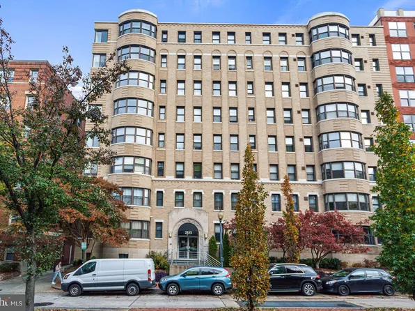 2515 K St NW APT 211, Washington, DC 20037