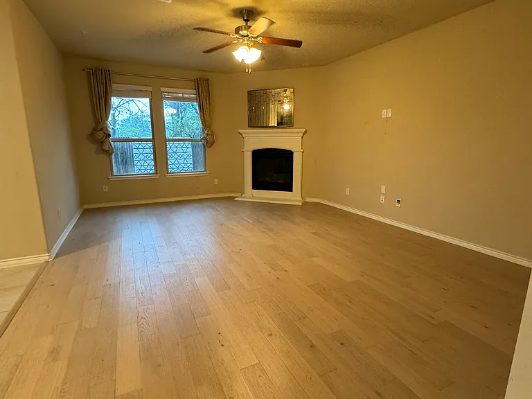 10020 Long Branch Dr — Photo 8