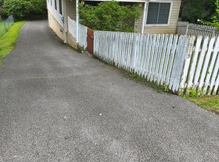 1919 Shasta Rd, Maryville, TN 37801