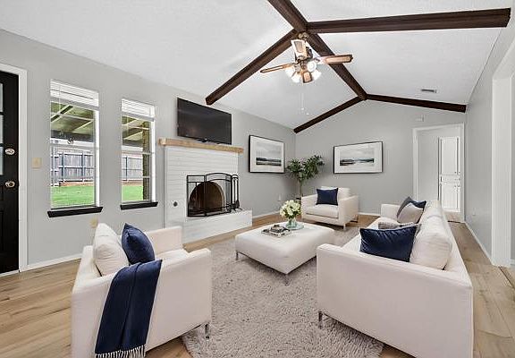 4th image of 3604 Banner Ave
