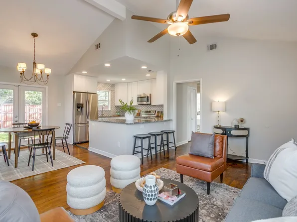 4231 S Cresthaven Rd, Dallas, TX 75209