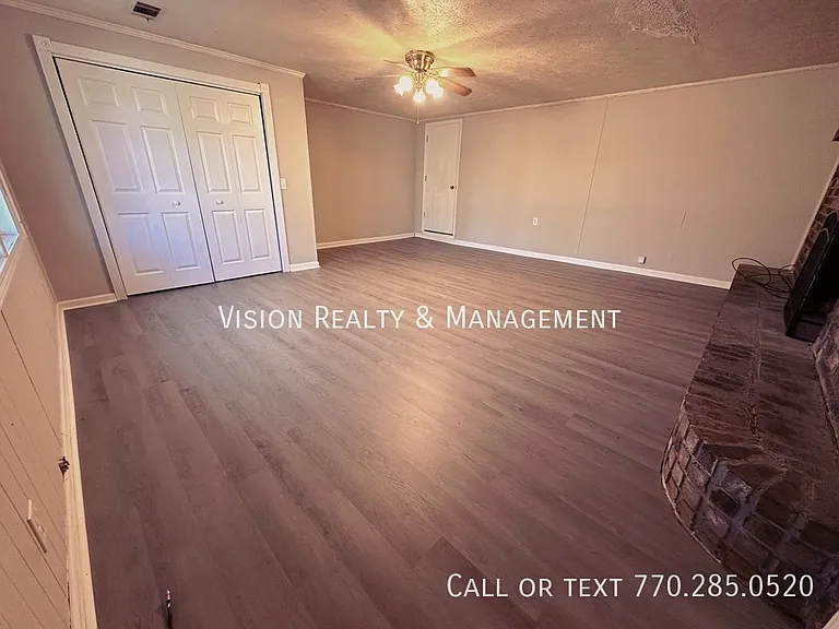 95 Castlegate Cir — Photo 12