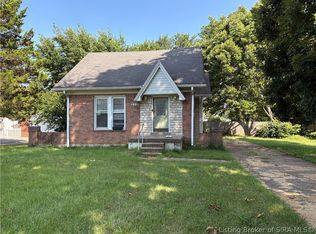 210 Altra Dr, Clarksville, IN 47129