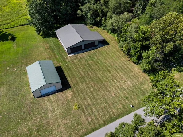 5219 E Quiet Water Ct, Monon, IN 47959