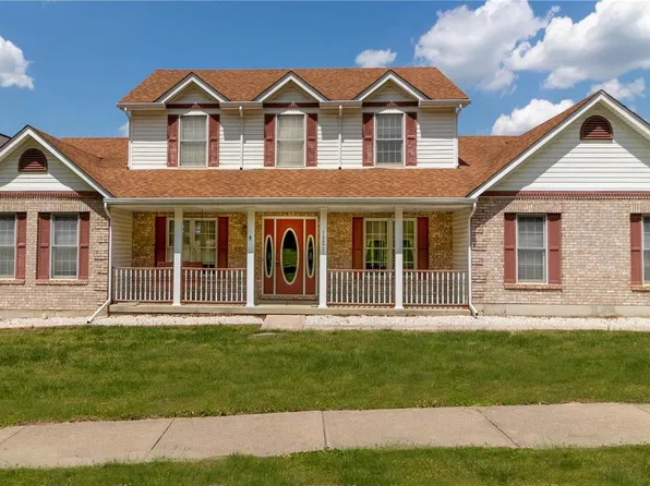 1621 Prehistoric Hill Dr, Imperial, MO 63052