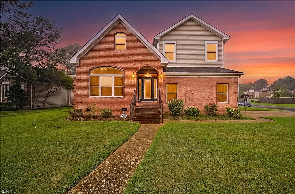 4 bed, 3.5 bath, 3400 sqft, $4,000 — Photo 1