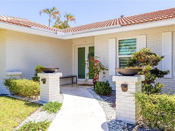 2nd image of 10946 NW 15th ST