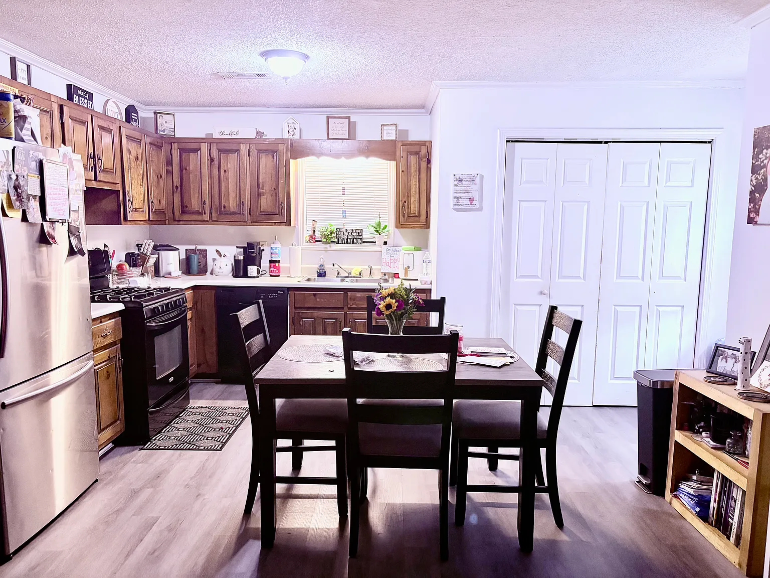 2 bed, 1.5 bath, 900 sqft, $1,400 — Photo 4
