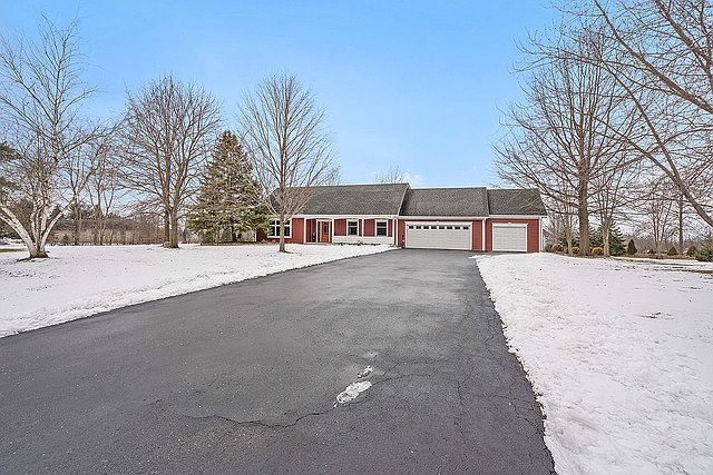 1st image of 17552 S Larkspur Ct