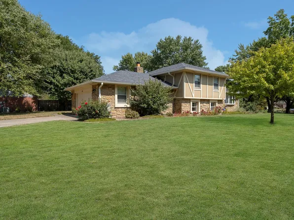 1624 Secretariat Ln, Indianapolis, IN 46217